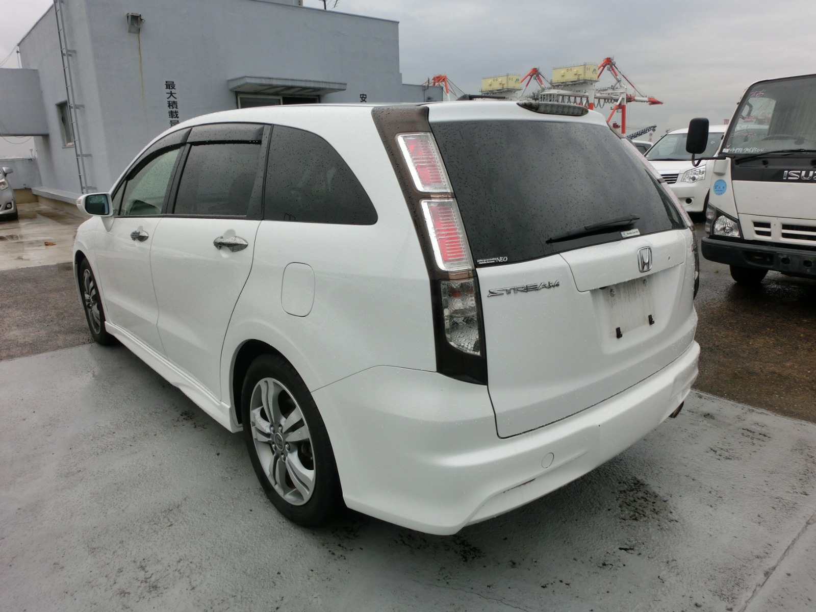2013 Honda Stream